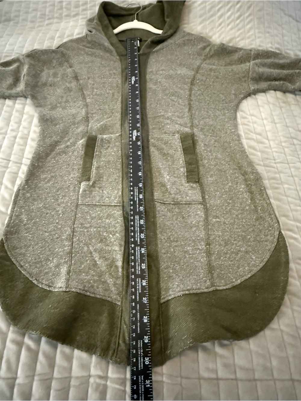 VENUS Olive Green Burnout Zip Up Hoodie Jacket Womens Medium Curved Hem - Picture 5 of 8